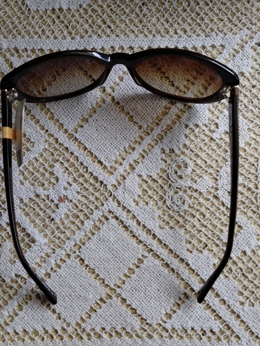Fossil Women's Dark Brown Cat-Eye Sunglasses - Kathleen 2 P Style. NWT - Picture 5 of 5